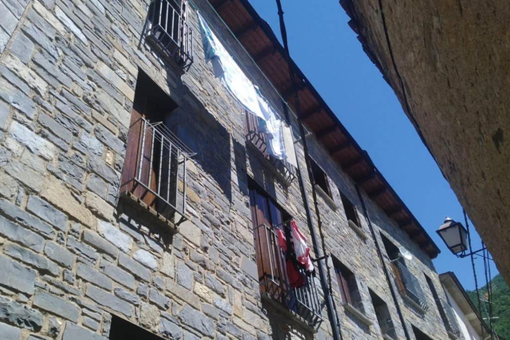 El Capricho De Bego Διαμέρισμα Biescas  Εξωτερικό φωτογραφία